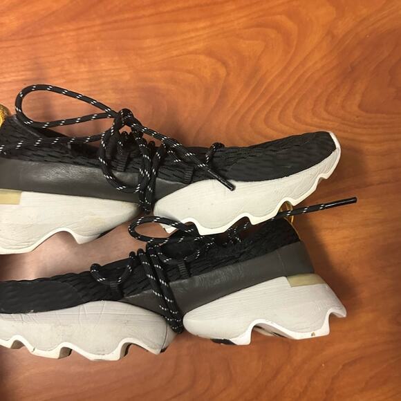 SOREL Women's Kinetic Impact Lace Sneakers Size 6 Athletic Casual Black - Picture 8 of 12